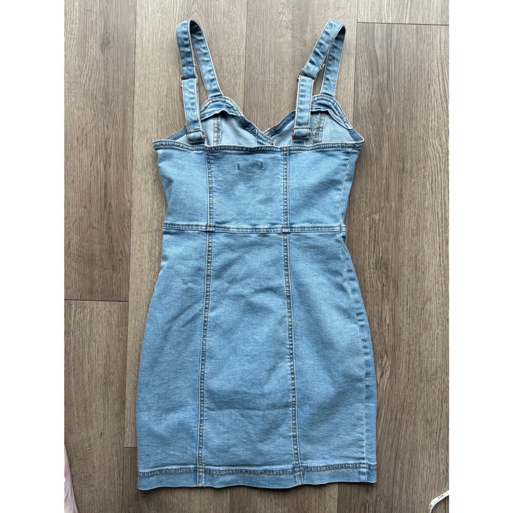 Forever 21 Light Wash Denim Button Down Mini Dress Blue Small Sleeveless 90s - Picture 2 of 10